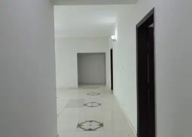 Stunning First Floor Flat Is Available For Sale